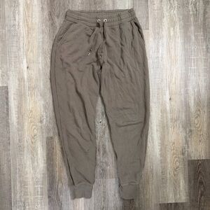 MM LAFLEUR New York Women’s Brown Joggers-size Small *like NEW* 🔥